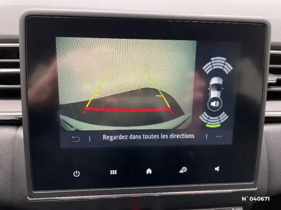 RENAULT CAPTUR II - voiture d'occasion - Photo 14