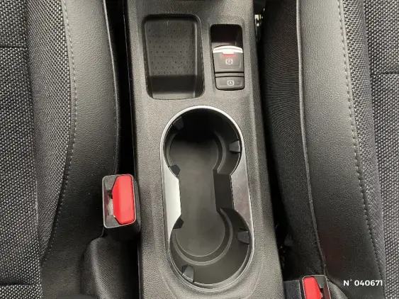 RENAULT CAPTUR II - voiture d'occasion - Photo 26