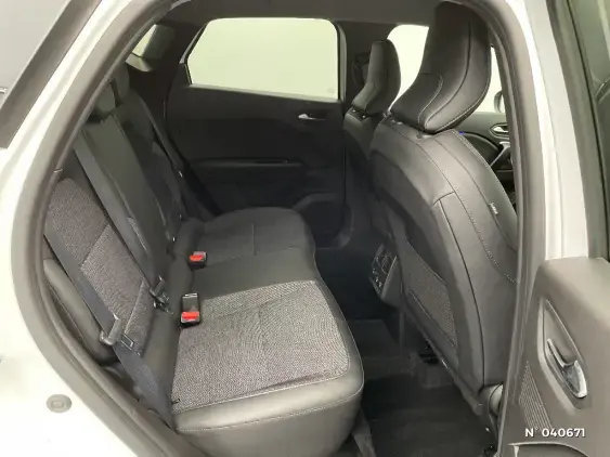 RENAULT CAPTUR II - voiture d'occasion - Photo 11