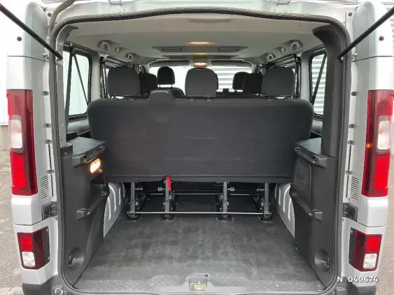 RENAULT TRAFIC III - voiture d'occasion - Photo 7