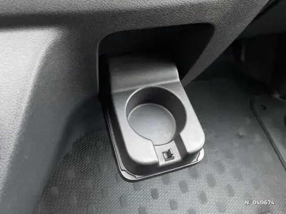 RENAULT TRAFIC III - voiture d'occasion - Photo 25