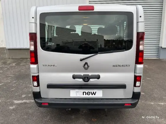 RENAULT TRAFIC III - voiture d'occasion - Photo 6