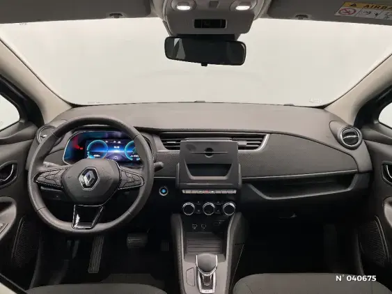 RENAULT ZOE - voiture d'occasion - Photo 9
