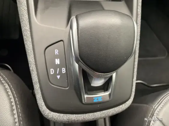 RENAULT ZOE - voiture d'occasion - Photo 24