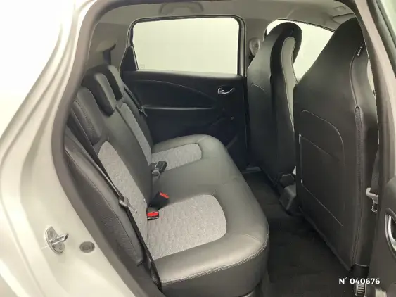 RENAULT ZOE - voiture d'occasion - Photo 11
