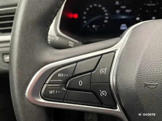 RENAULT CAPTUR II - voiture d'occasion - Photo 28