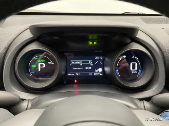 TOYOTA YARIS CROSS I - voiture d'occasion - Photo 12