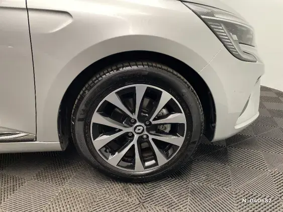 RENAULT CLIO V - voiture d'occasion - Photo 8