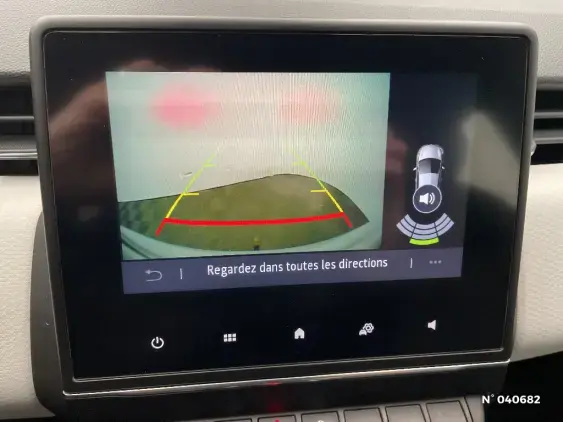 RENAULT CLIO V - voiture d'occasion - Photo 14