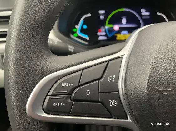 RENAULT CLIO V - voiture d'occasion - Photo 27