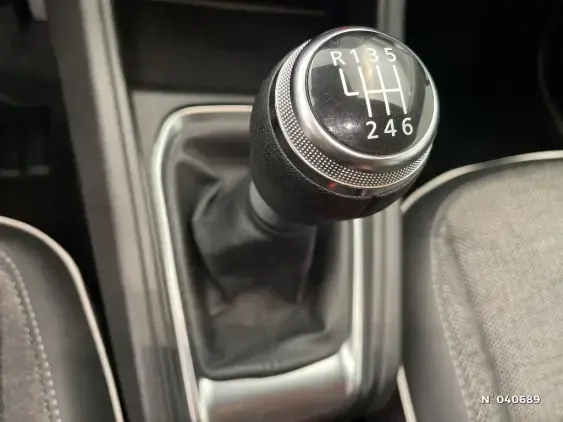 RENAULT CAPTUR II - voiture d'occasion - Photo 25