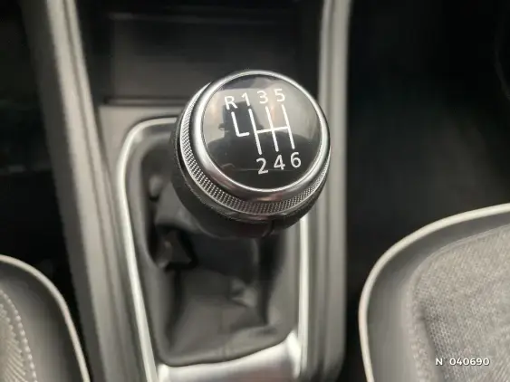 RENAULT CAPTUR II - voiture d'occasion - Photo 25