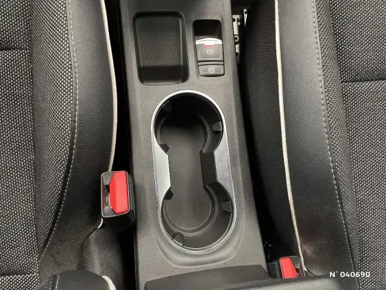 RENAULT CAPTUR II - voiture d'occasion - Photo 26