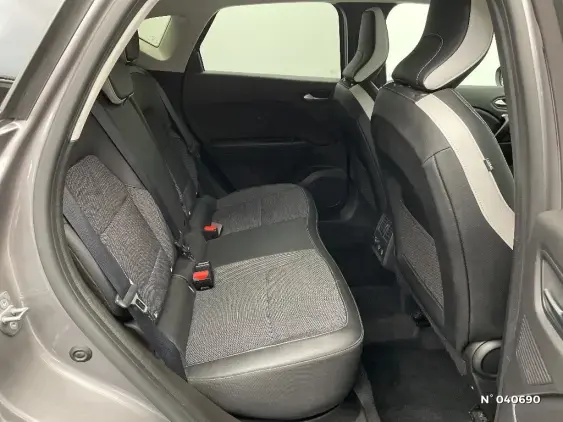 RENAULT CAPTUR II - voiture d'occasion - Photo 11