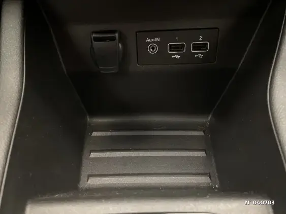 RENAULT CLIO V - voiture d'occasion - Photo 23