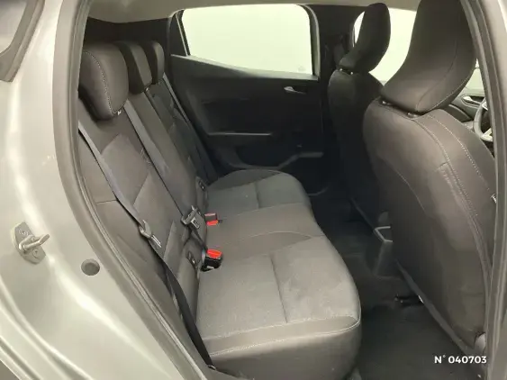 RENAULT CLIO V - voiture d'occasion - Photo 11