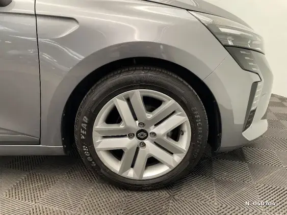 RENAULT CLIO V - voiture d'occasion - Photo 8