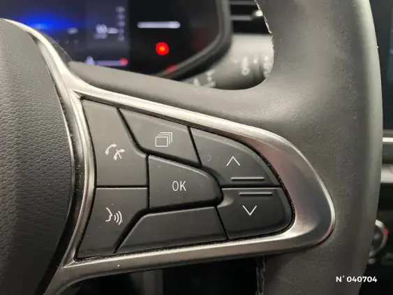 RENAULT CLIO V - voiture d'occasion - Photo 28