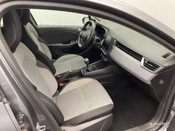 RENAULT CLIO V - voiture d'occasion - Photo 10