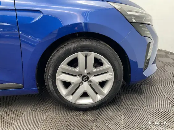 RENAULT CLIO V - voiture d'occasion - Photo 8