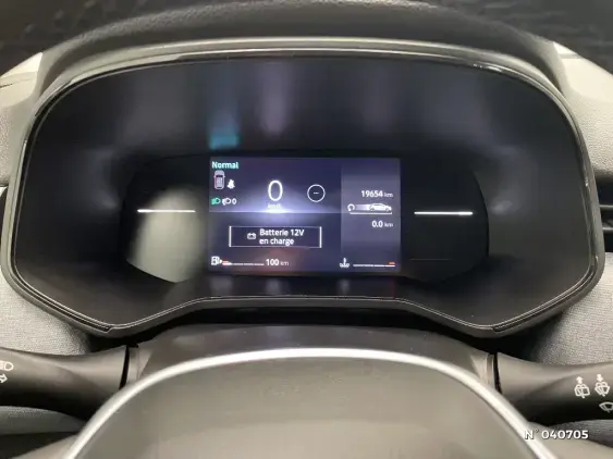 RENAULT CLIO V - voiture d'occasion - Photo 12