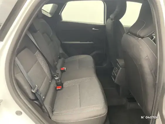 RENAULT CAPTUR II - voiture d'occasion - Photo 11