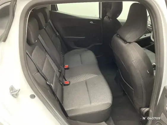 RENAULT CLIO V - voiture d'occasion - Photo 11