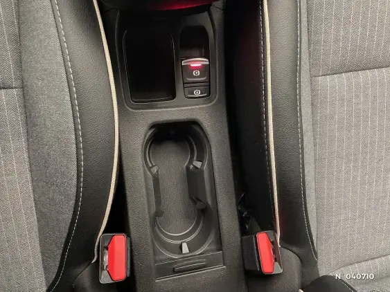 RENAULT CLIO V - voiture d'occasion - Photo 26