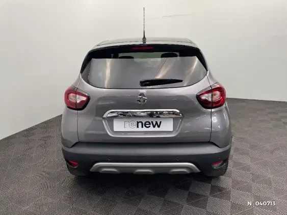 RENAULT CAPTUR - voiture d'occasion - Photo 6
