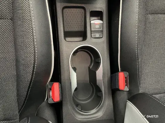 RENAULT CAPTUR II - voiture d'occasion - Photo 26