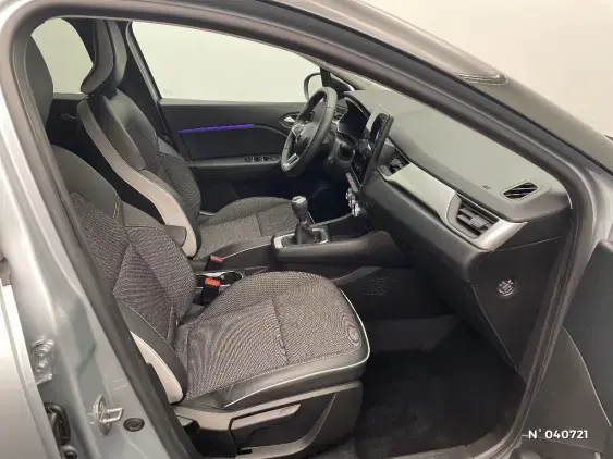 RENAULT CAPTUR II - voiture d'occasion - Photo 10