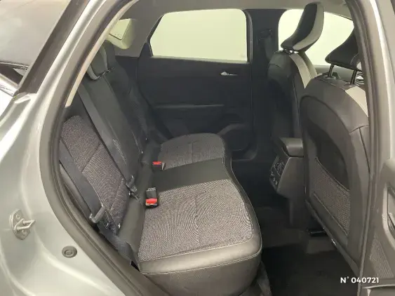 RENAULT CAPTUR II - voiture d'occasion - Photo 11