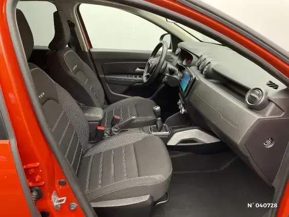 DACIA DUSTER II - voiture d'occasion - Photo 10