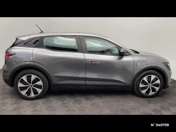 RENAULT MEGANE V - voiture d'occasion - Photo 5