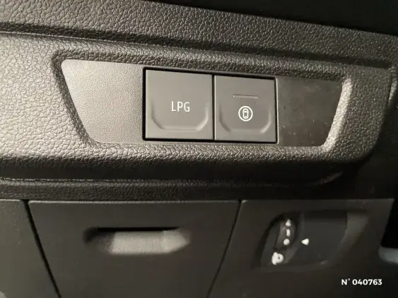 DACIA SANDERO III - voiture d'occasion - Photo 15