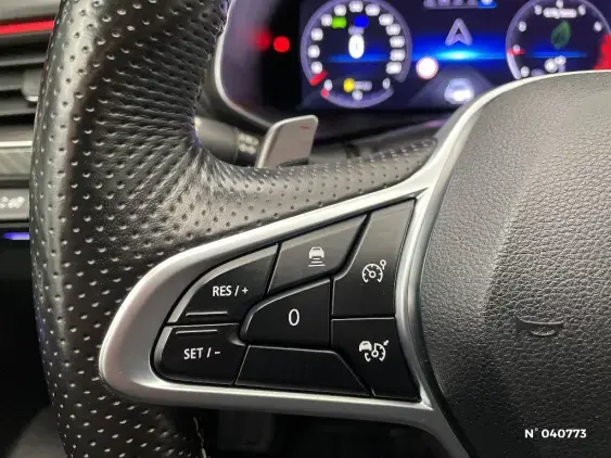 RENAULT ARKANA - voiture d'occasion - Photo 28