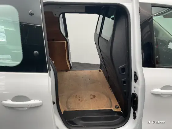 RENAULT KANGOO III - voiture d'occasion - Photo 30