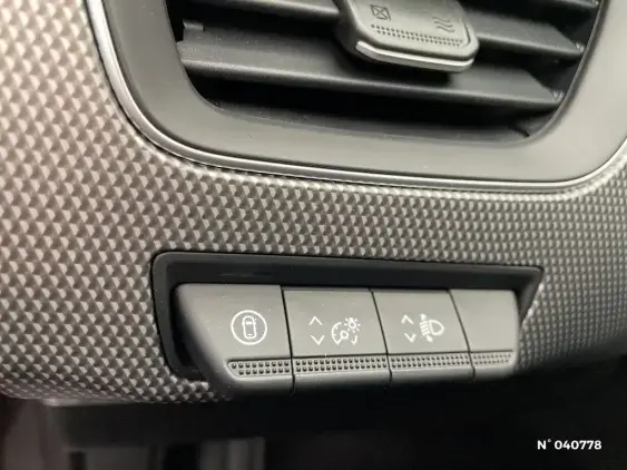 RENAULT ARKANA - voiture d'occasion - Photo 15