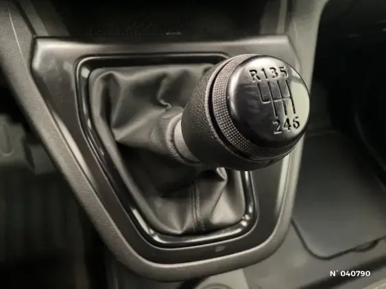 RENAULT KANGOO III - voiture d'occasion - Photo 25