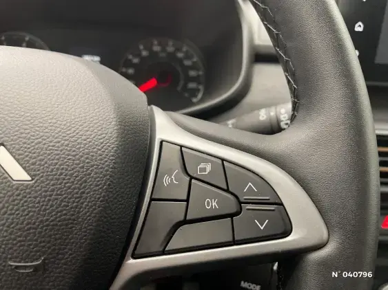 DACIA SANDERO III - voiture d'occasion - Photo 29