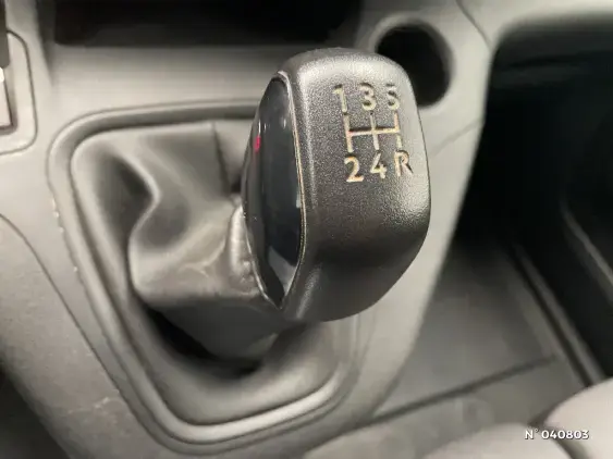 PEUGEOT PARTNER III - voiture d'occasion - Photo 24