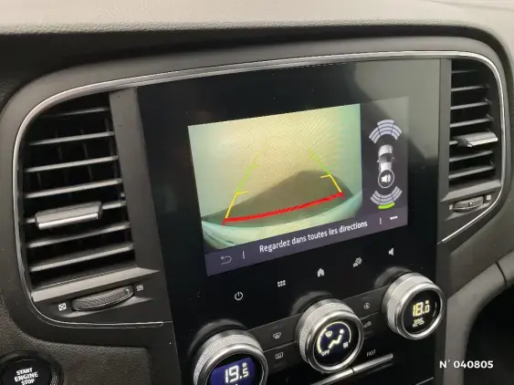 RENAULT MEGANE IV - voiture d'occasion - Photo 14