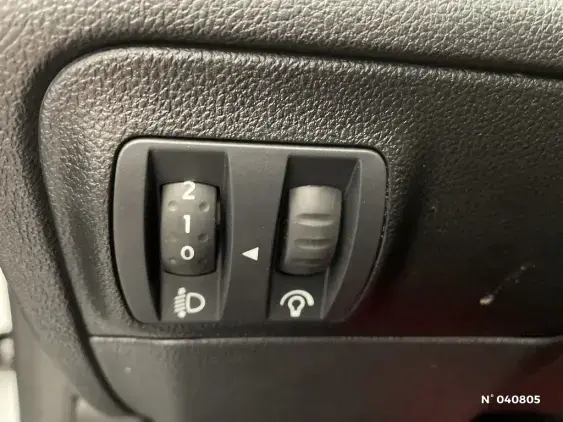 RENAULT MEGANE IV - voiture d'occasion - Photo 15