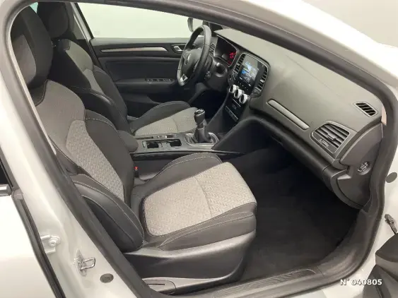 RENAULT MEGANE IV - voiture d'occasion - Photo 10