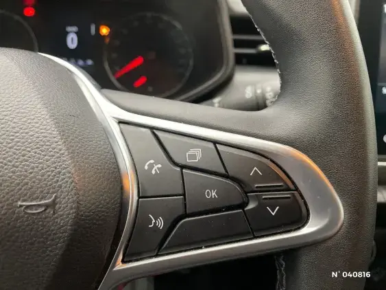 RENAULT CLIO V - voiture d'occasion - Photo 27