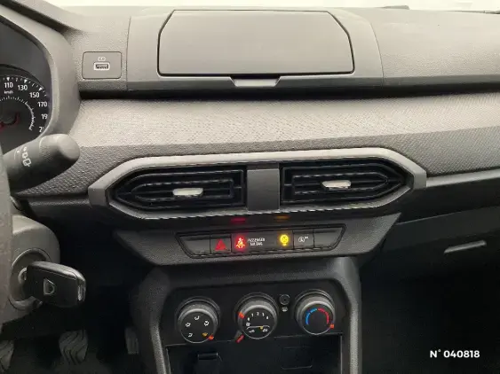 DACIA SANDERO III - voiture d'occasion - Photo 13