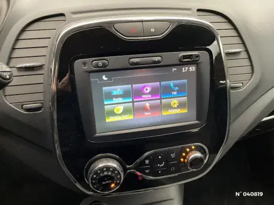 RENAULT CAPTUR - voiture d'occasion - Photo 13