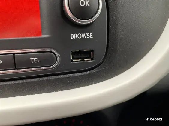 RENAULT TWINGO III - voiture d'occasion - Photo 23