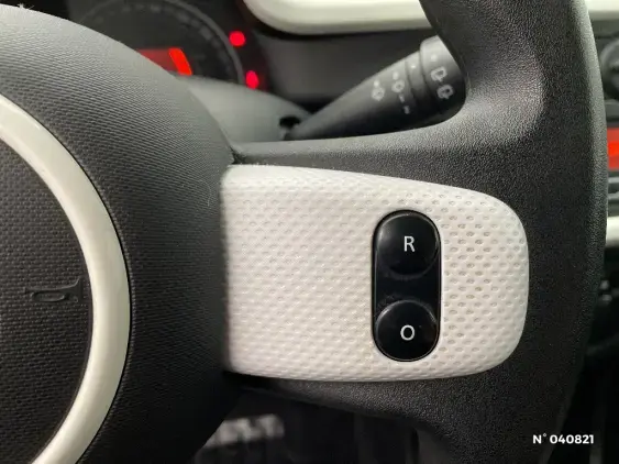 RENAULT TWINGO III - voiture d'occasion - Photo 28