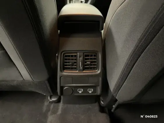 RENAULT ARKANA - voiture d'occasion - Photo 27